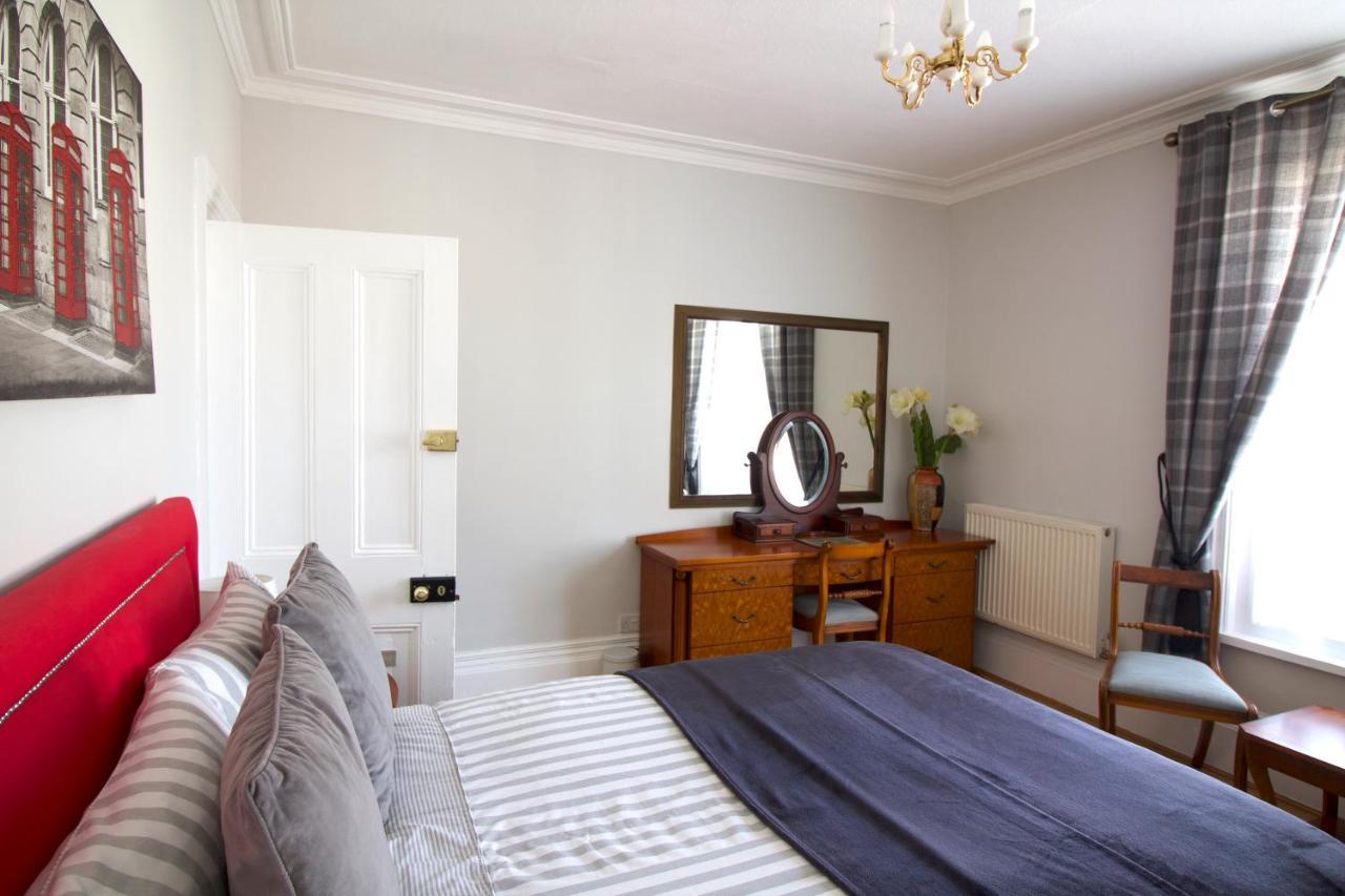 Thirty Barons Villa Southsea Bagian luar foto