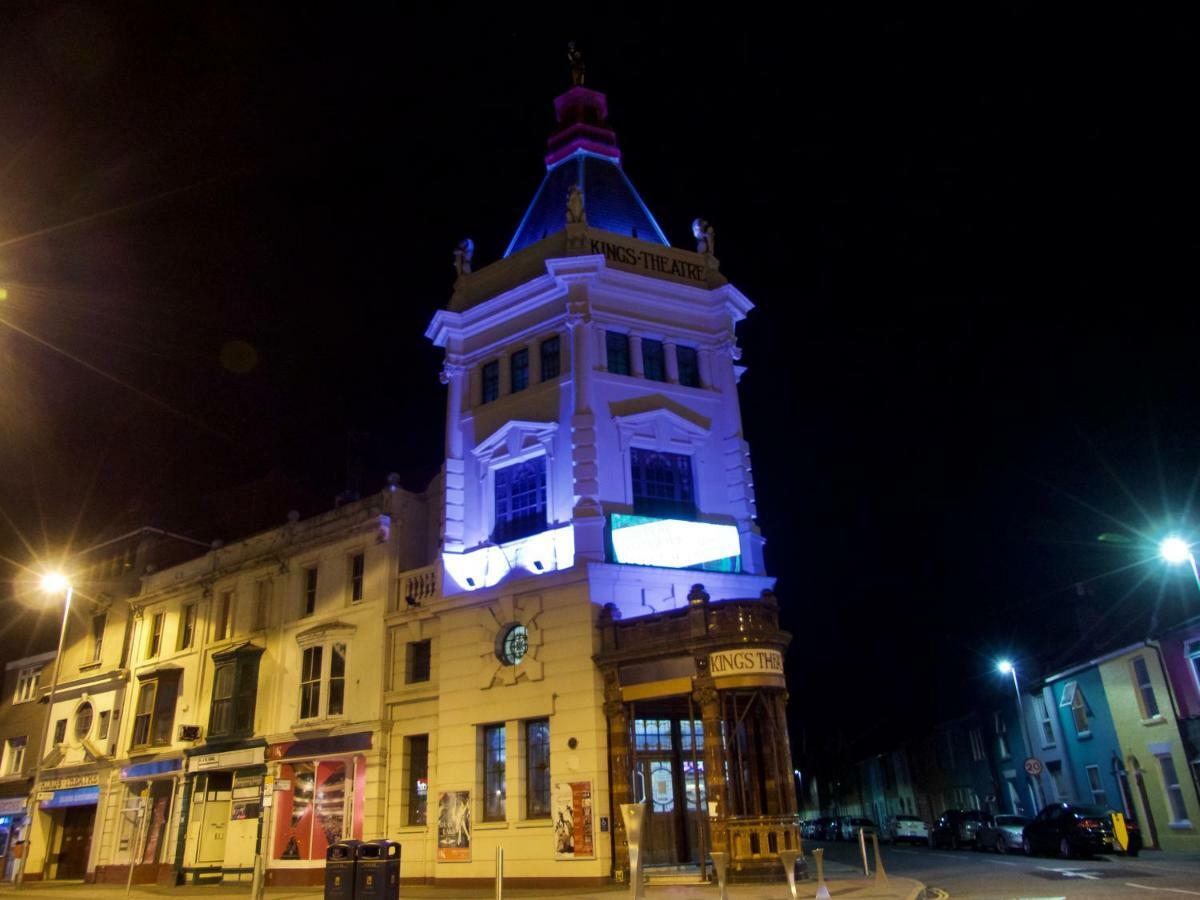 Thirty Barons Villa Southsea Bagian luar foto